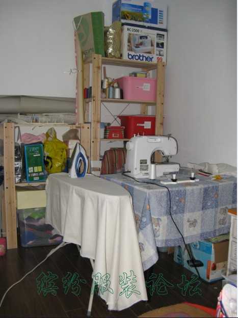 我在杂物房开了个小缝纫工作室