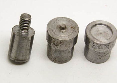 市场上品种繁多的金属四合扣手打工具和手压工具机器