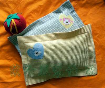 【小制作】---贴布绣枕套的制作方法