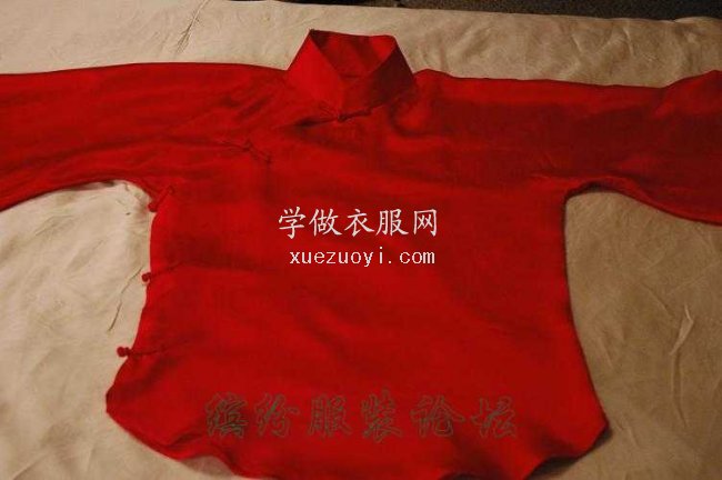 自己做的大红真丝绸古典立领盘扣大襟睡衣